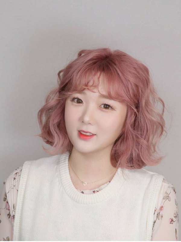 헤어샵426 시술 사진 - 애쉬핑크 단발 염색 군자역 미용실